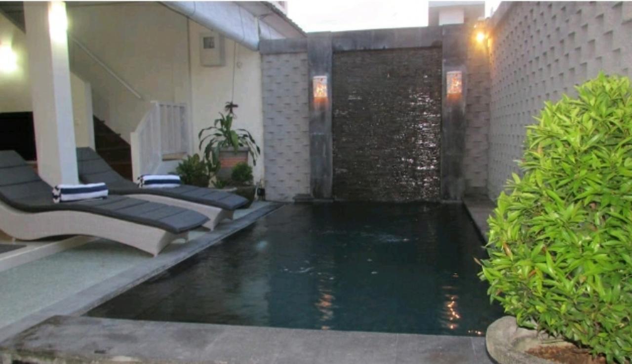 Villa Sun Shoot Seminyak (Bali)